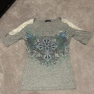 Buckle Gray and Blue Embellished Tee